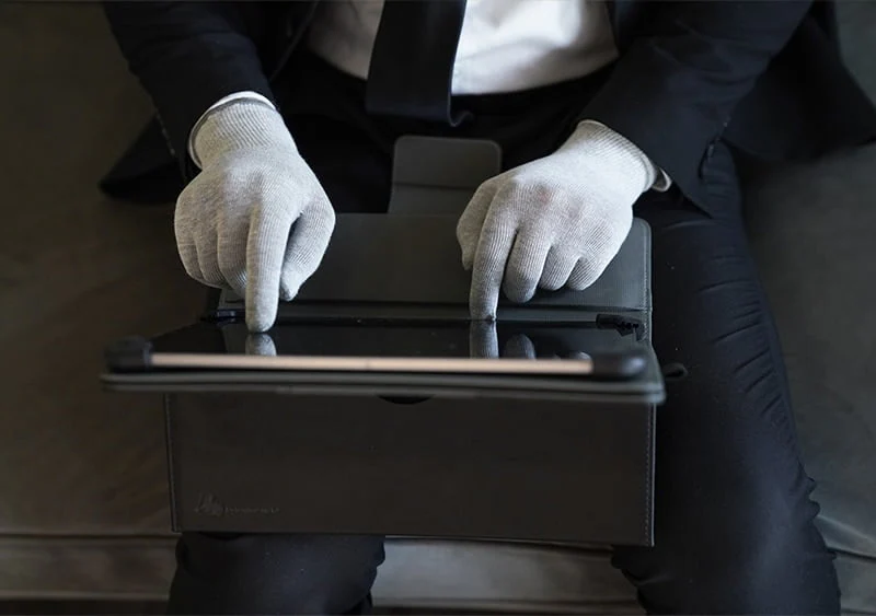 DefenderShield® EMF Protection Gloves - Image 8