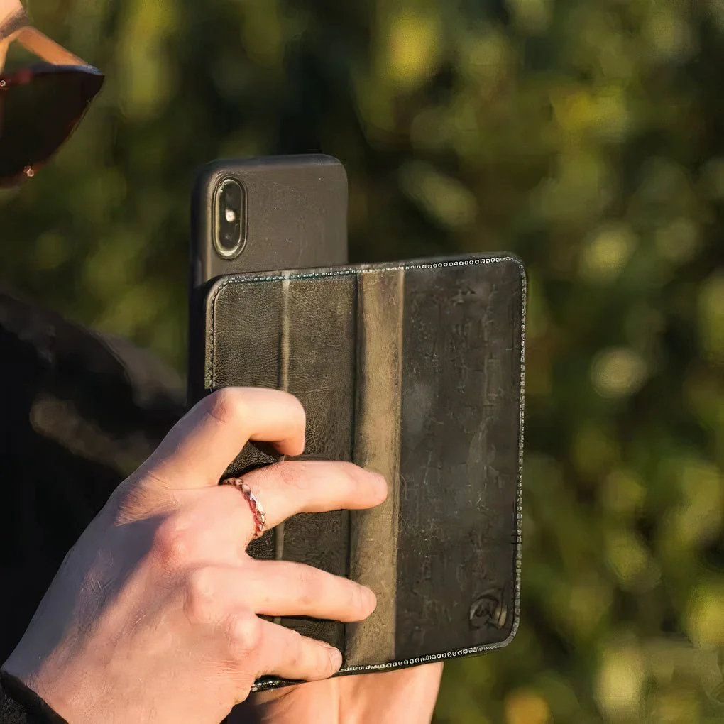 WaveWall™ EMF Blocking Universal Phone Case Wallet - Image 4